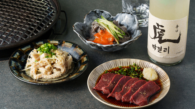 焼肉 ホルモンCHINTAN - メイン写真: