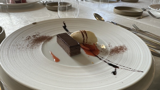 エヴォリュエ - メイン写真: