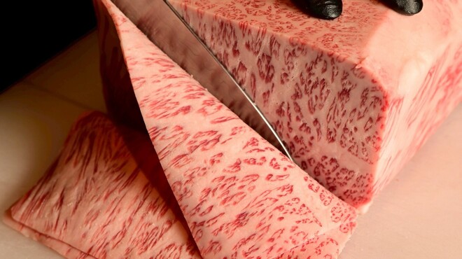 焼肉レストラン ROINS 久茂地国際通り店 - メイン写真: