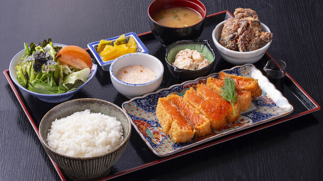 花より魚 - メイン写真: