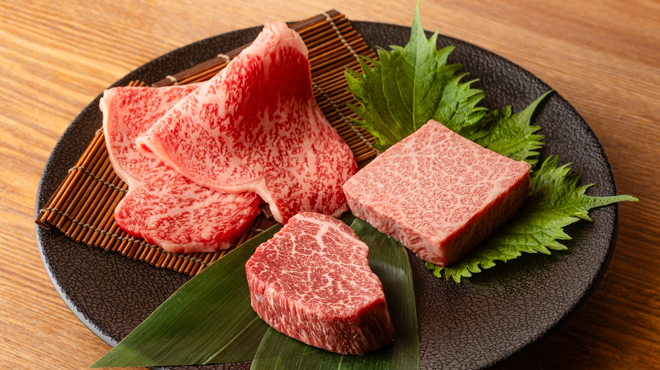 炭火焼肉 ARATA 麻布十番 - メイン写真: