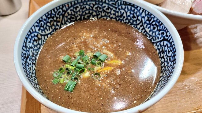 煮干しつけ麺 宮元 - メイン写真: