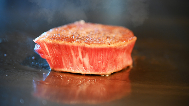 和風牛肉料理 まつもと - メイン写真: