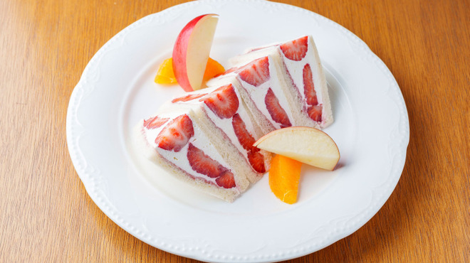 水信フルーツパーラーラボ - メイン写真: