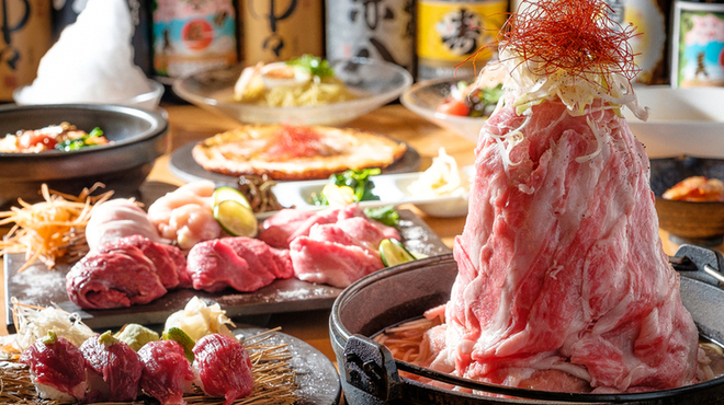 炭火焼肉・にくなべ屋 神戸びいどろ - メイン写真: