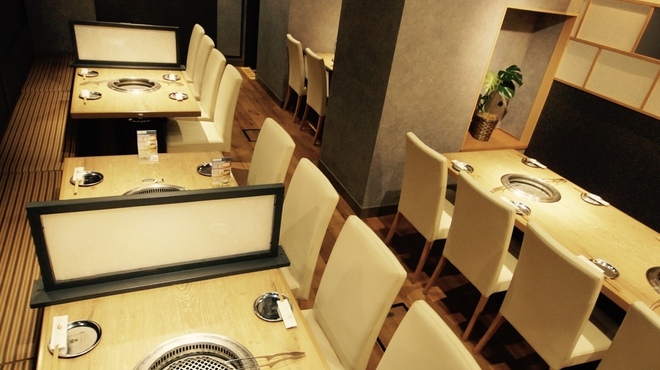 東京 焼肉エイト - メイン写真: