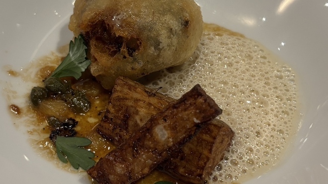 レストラン カーブドッチ - 料理写真:鮟鱇のベニエ スパイスの香り