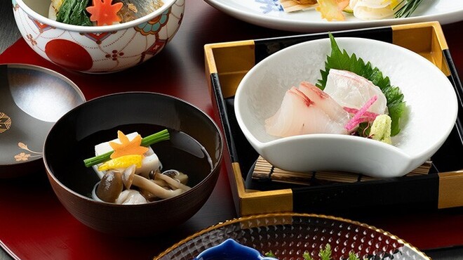 和食堂 山里 ホテルオークラ福岡 - 料理写真:ミニ会席