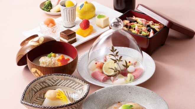 京懐石 美濃吉 竹茂楼 - メイン写真: