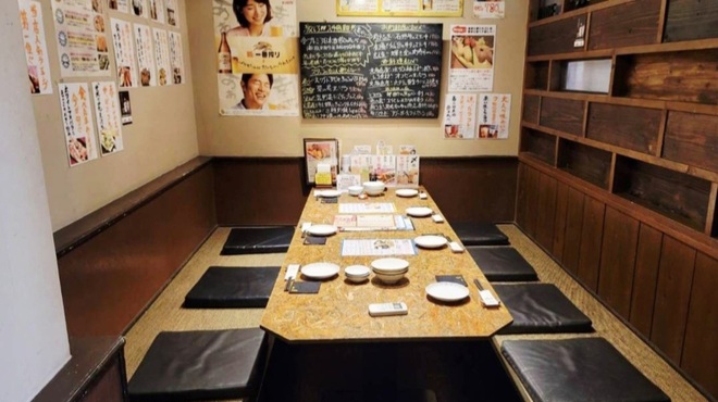 ブランド肉と旬の鮮魚と古酒の店 秀 - メイン写真: