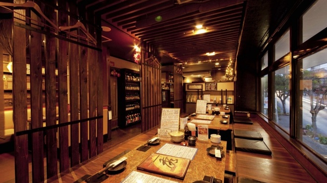 ブランド肉と旬の鮮魚と古酒の店 秀 - メイン写真: