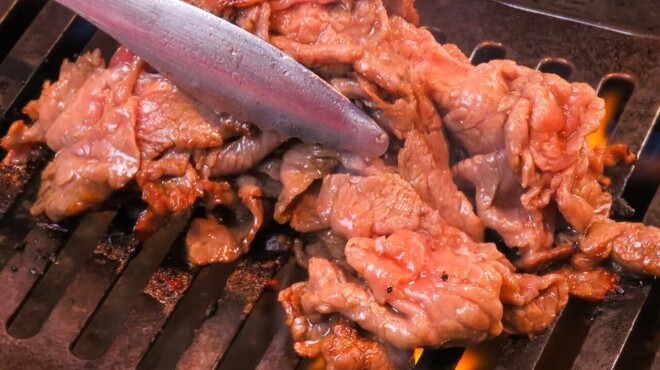 焼肉ニューヨーコ - メイン写真: