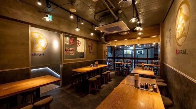 金の餃子酒場 - メイン写真: