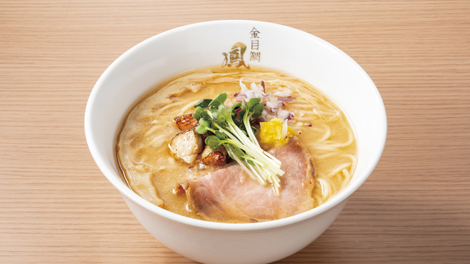 らぁ麺 鳳仙花 - 料理写真:金目鯛白湯らぁ麺
