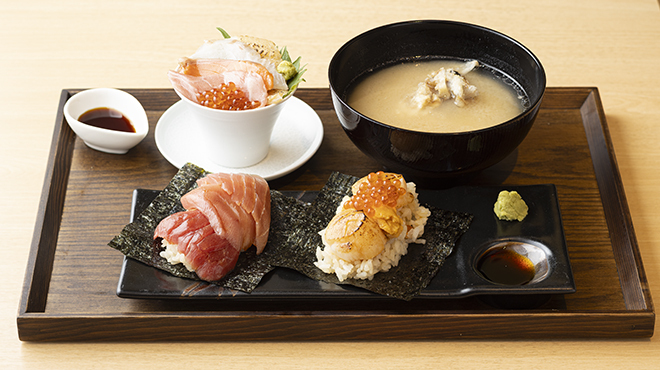 丼と手巻き 玄海 - メイン写真: