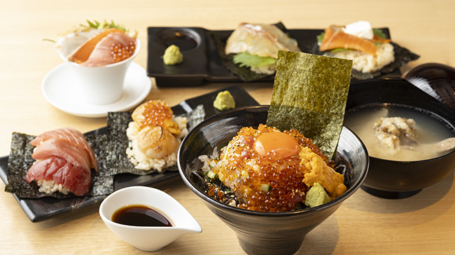 丼と手巻き 玄海 - メイン写真:
