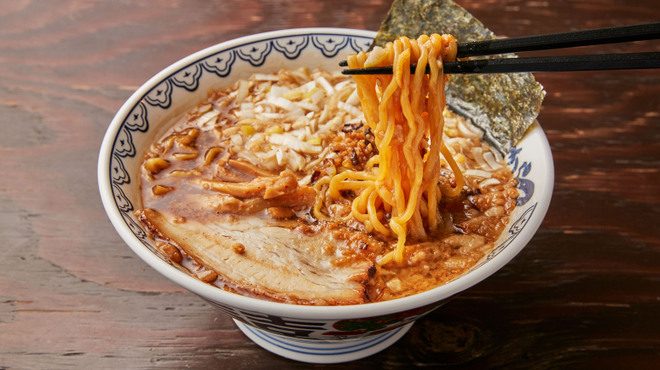 東京豚骨拉麺 ばんから - メイン写真: