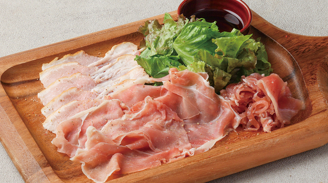 ATHREE PARLOR - メイン写真: