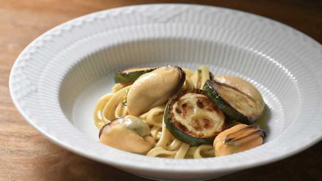 commedia - メイン写真: