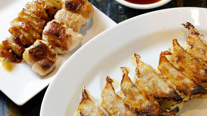 大衆居酒屋 焼き鳥と餃子 - メイン写真: