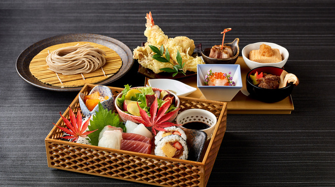 dining SAKURA - メイン写真: