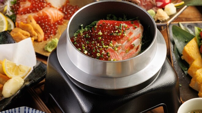 完全個室と名古屋飯×土鍋飯 でらすけ - メイン写真: