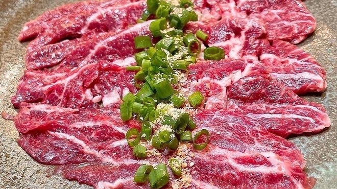 石垣島 炭火焼牛串&ホルモン ふじた - メイン写真: