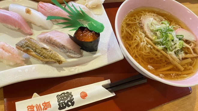 長三郎鮨 - メイン写真: