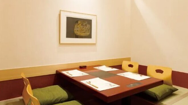 梅の花 - メイン写真: