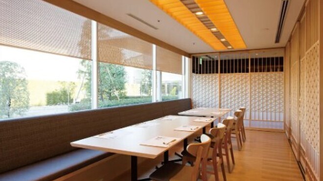 梅の花 - メイン写真: