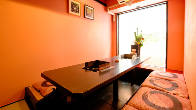 島豚・石焼 燦 - メイン写真: