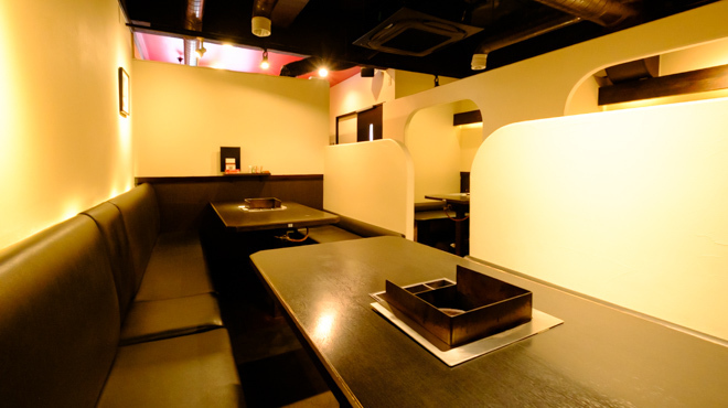 島豚・石焼 燦 - メイン写真: