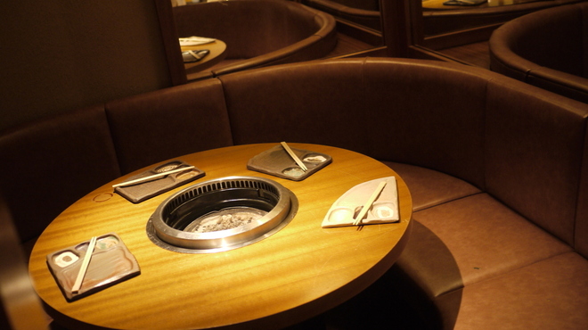 焼肉萬野 - メイン写真: