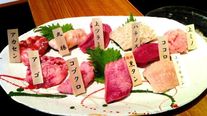 焼肉萬野 - メイン写真: