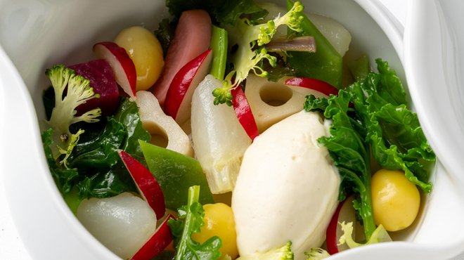 ベージュ アラン・デュカス 東京 - メイン写真: