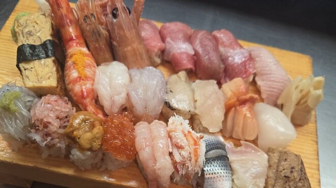 金寿司 地魚定 - メイン写真: