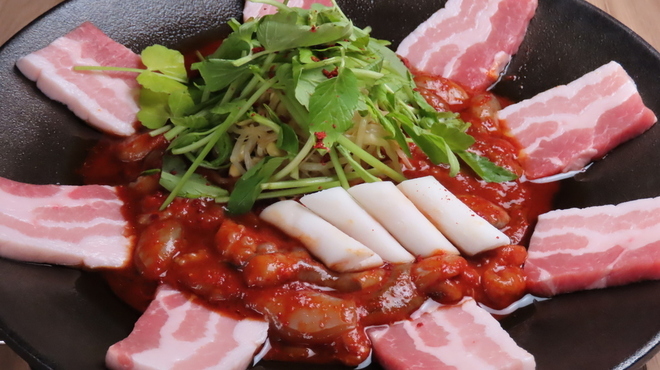 韓国式イイダコ専門店 三虎 - メイン写真: