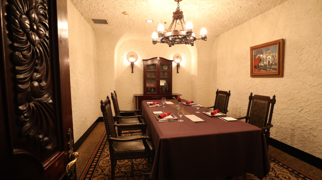 レストラン ザ・カステリアンルーム - メイン写真: