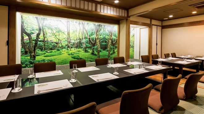 すき焼き・しゃぶしゃぶ・懐石料理　小豆 - メイン写真: