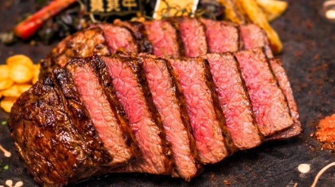 塊肉 石窯焼 肉's Kitchen きたうち - メイン写真: