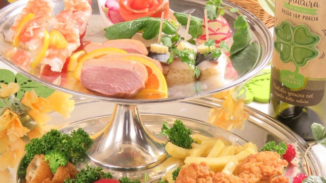 フォーハーツ - メイン写真: