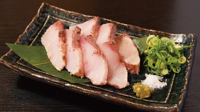 炉端と日本酒 魚丸 - メイン写真: