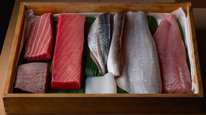 鮨四 -華- - メイン写真: