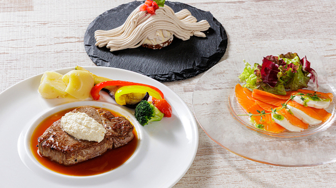 FINE DINING＆LOUNGE TORIKO - 料理写真: