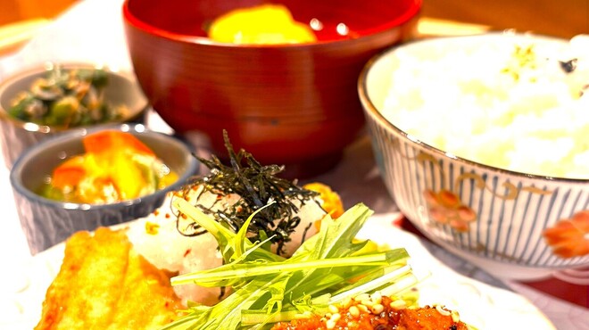 和韓ブランチ 熾き火 - メイン写真: