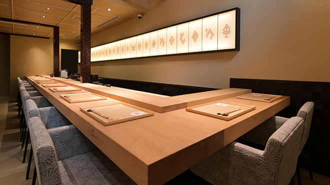 陸奥前鮨 善知鳥 - メイン写真: