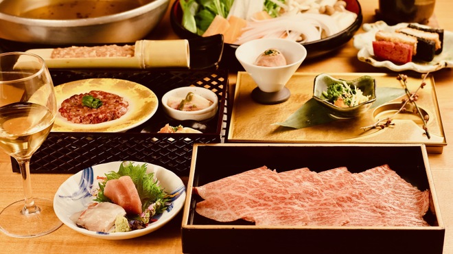 しゃぶしゃぶ　すき鍋　おもき - メイン写真: