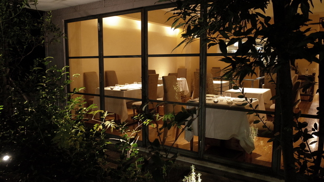 ラ・ルーナ・ロッサ - メイン写真: