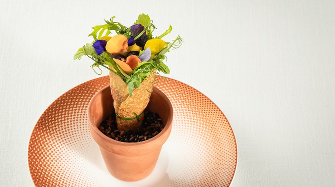 エトゥルスキ - メイン写真: