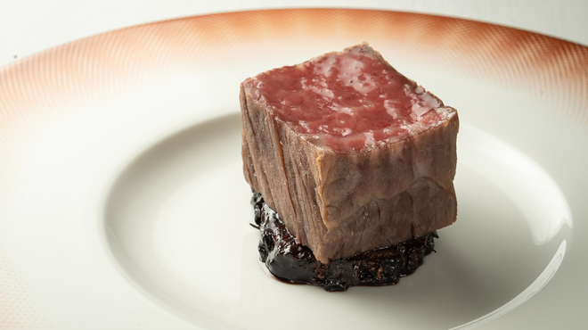 エトゥルスキ - メイン写真: